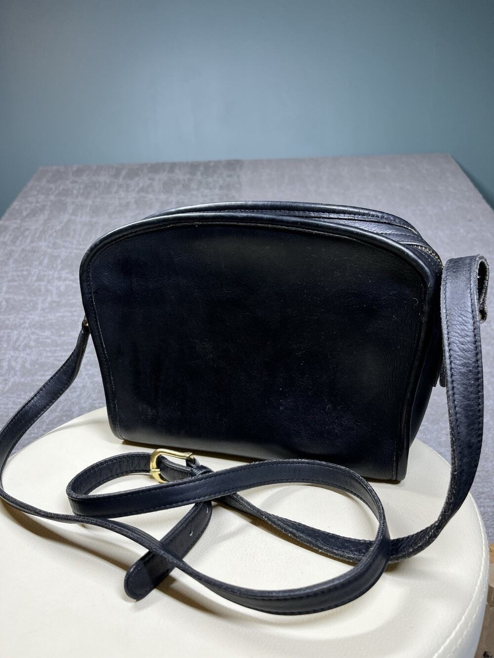 Vintage Y2K Coach 9087 Gothic Black Leather Metropolis Crossbody Bag Purse